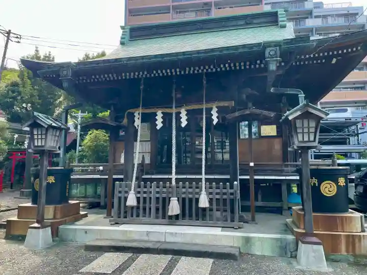 子之神社の{uncategorized: "未分類", other: "その他", undefined: "問題あり", building: "その他建物", grave: "お墓", sacred_gate: "鳥居", guardian: "狛犬", statue: "像", buddha: "仏像", history: "歴史", nature: "自然", garden: "庭園", animal: "動物", pagoda: "塔", temizu: "手水舎", mountain_gate: "山門・神門", sanctuary: "本殿・本堂", subordinate: "末社・摂社", art: "芸術", scenery: "景色", jizo: "地蔵", ema: "絵馬", goshuin: "御朱印", omikuji: "おみくじ", items: "授与品その他", amulet: "お守り", goshuincho: "御朱印帳", eats: "食事", festival: "お祭り", votive_dance: "神楽", shichigosan: "七五三参", wedding: "結婚式", experience: "体験その他", initially: "初詣", around: "周辺", anti_infection: "感染症対策"}