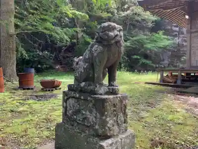 八幡神社の狛犬