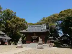 白鳥神社の本殿