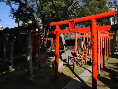 三囲神社の鳥居