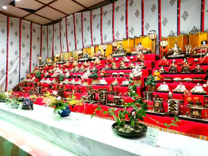 座間神社の{uncategorized: "未分類", other: "その他", undefined: "問題あり", building: "その他建物", grave: "お墓", sacred_gate: "鳥居", guardian: "狛犬", statue: "像", buddha: "仏像", history: "歴史", nature: "自然", garden: "庭園", animal: "動物", pagoda: "塔", temizu: "手水舎", mountain_gate: "山門・神門", sanctuary: "本殿・本堂", subordinate: "末社・摂社", art: "芸術", scenery: "景色", jizo: "地蔵", ema: "絵馬", goshuin: "御朱印", omikuji: "おみくじ", items: "授与品その他", amulet: "お守り", goshuincho: "御朱印帳", eats: "食事", festival: "お祭り", votive_dance: "神楽", shichigosan: "七五三参", wedding: "結婚式", experience: "体験その他", initially: "初詣", around: "周辺", anti_infection: "感染症対策"}