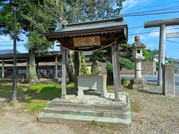 国渭地祇神社の手水舎