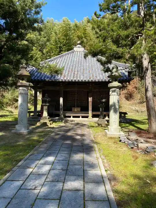 普門院の本殿・本堂