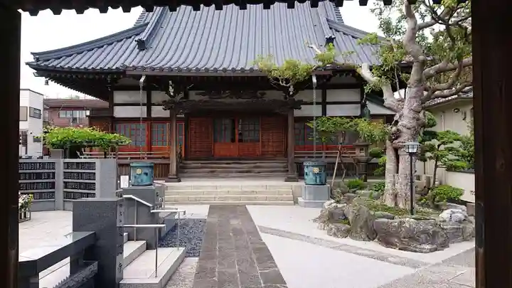 浄土真宗本願寺派 明光山 最徳寺の本殿・本堂