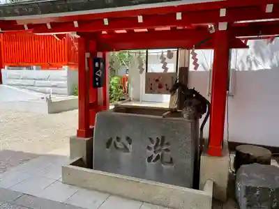 馬橋稲荷神社の手水舎
