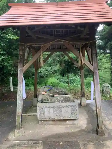 熊野神社の手水舎