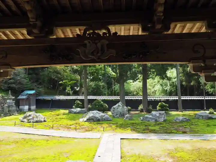 瀧谷寺の庭園