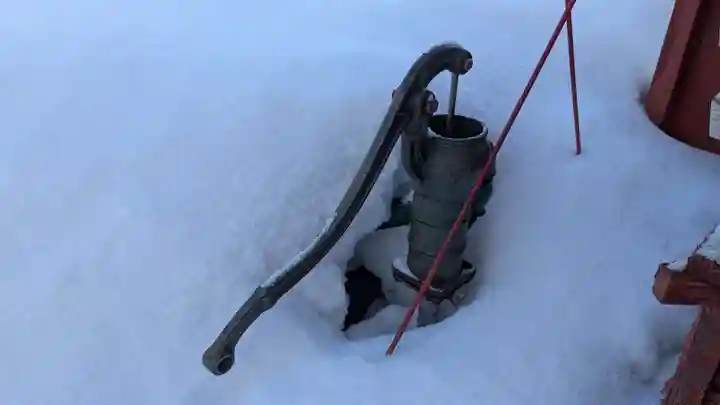 稲荷神社の手水舎