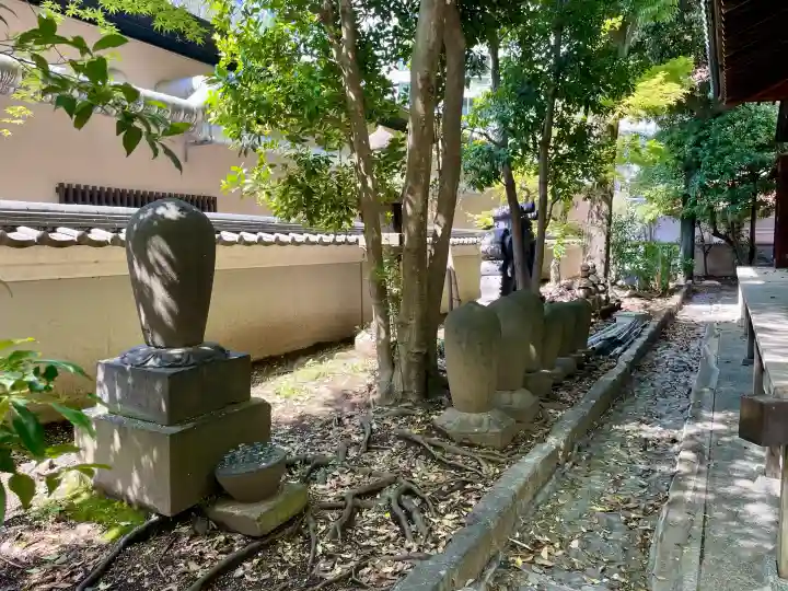 東福寺の{uncategorized: "未分類", other: "その他", undefined: "問題あり", building: "その他建物", grave: "お墓", sacred_gate: "鳥居", guardian: "狛犬", statue: "像", buddha: "仏像", history: "歴史", nature: "自然", garden: "庭園", animal: "動物", pagoda: "塔", temizu: "手水舎", mountain_gate: "山門・神門", sanctuary: "本殿・本堂", subordinate: "末社・摂社", art: "芸術", scenery: "景色", jizo: "地蔵", ema: "絵馬", goshuin: "御朱印", omikuji: "おみくじ", items: "授与品その他", amulet: "お守り", goshuincho: "御朱印帳", eats: "食事", festival: "お祭り", votive_dance: "神楽", shichigosan: "七五三参", wedding: "結婚式", experience: "体験その他", initially: "初詣", around: "周辺", anti_infection: "感染症対策"}