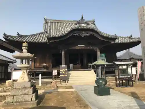 餘慶寺の本殿