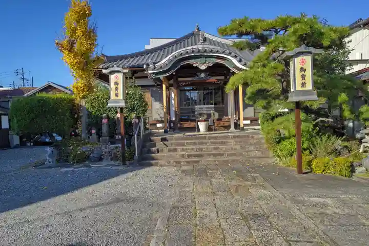 文殊寺の本殿・本堂