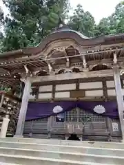 白川八幡神社の本殿