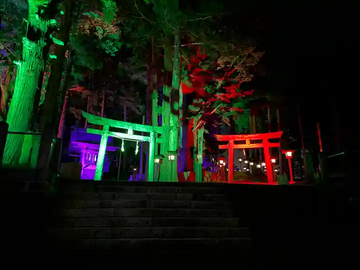 諏訪大社下社秋宮(長野県)