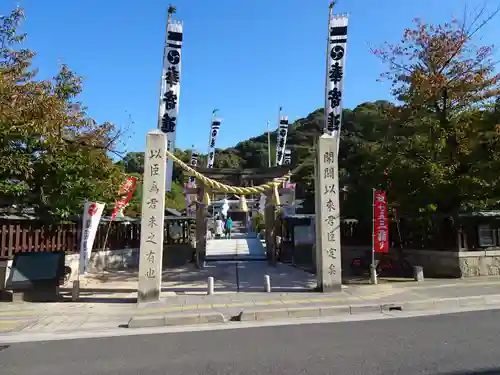 鶴羽根神社の鳥居