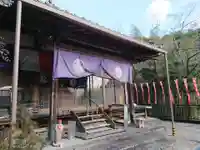 西居院の本殿・本堂