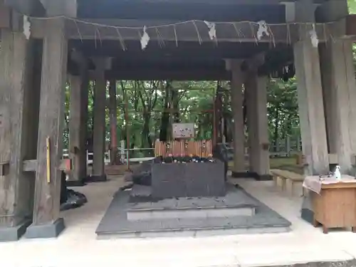 上川神社の手水