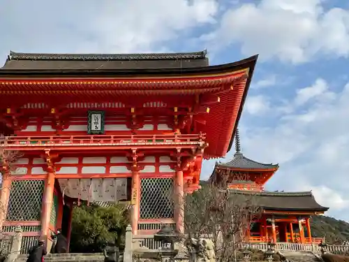 清水寺の山門・神門