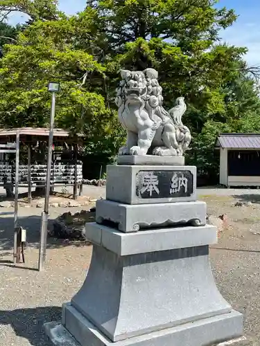 當麻神社の狛犬