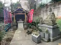 豊川稲荷分霊社の{uncategorized: "未分類", other: "その他", undefined: "問題あり", building: "その他建物", grave: "お墓", sacred_gate: "鳥居", guardian: "狛犬", statue: "像", buddha: "仏像", history: "歴史", nature: "自然", garden: "庭園", animal: "動物", pagoda: "塔", temizu: "手水舎", mountain_gate: "山門・神門", sanctuary: "本殿・本堂", subordinate: "末社・摂社", art: "芸術", scenery: "景色", jizo: "地蔵", ema: "絵馬", goshuin: "御朱印", omikuji: "おみくじ", items: "授与品その他", amulet: "お守り", goshuincho: "御朱印帳", eats: "食事", festival: "お祭り", votive_dance: "神楽", shichigosan: "七五三参", wedding: "結婚式", experience: "体験その他", initially: "初詣", around: "周辺", anti_infection: "感染症対策"}