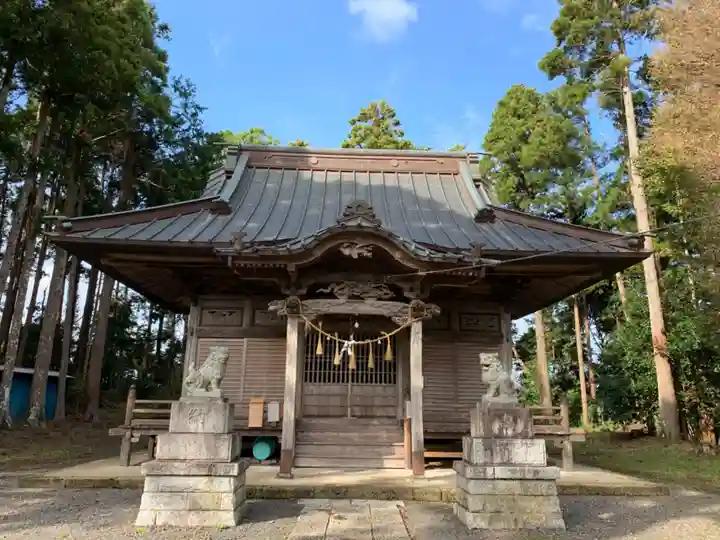 八幡神社の本殿・本堂