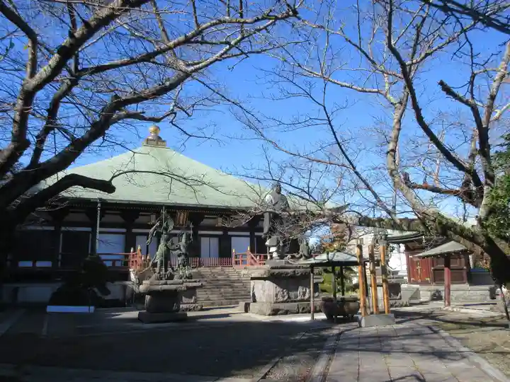 長勝寺の本殿・本堂