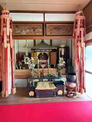 鷲峰寺の{uncategorized: "未分類", other: "その他", undefined: "問題あり", building: "その他建物", grave: "お墓", sacred_gate: "鳥居", guardian: "狛犬", statue: "像", buddha: "仏像", history: "歴史", nature: "自然", garden: "庭園", animal: "動物", pagoda: "塔", temizu: "手水舎", mountain_gate: "山門・神門", sanctuary: "本殿・本堂", subordinate: "末社・摂社", art: "芸術", scenery: "景色", jizo: "地蔵", ema: "絵馬", goshuin: "御朱印", omikuji: "おみくじ", items: "授与品その他", amulet: "お守り", goshuincho: "御朱印帳", eats: "食事", festival: "お祭り", votive_dance: "神楽", shichigosan: "七五三参", wedding: "結婚式", experience: "体験その他", initially: "初詣", around: "周辺", anti_infection: "感染症対策"}