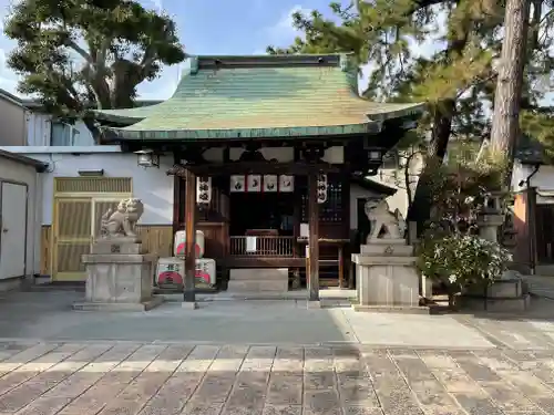 横屋八幡神社の本殿・本堂