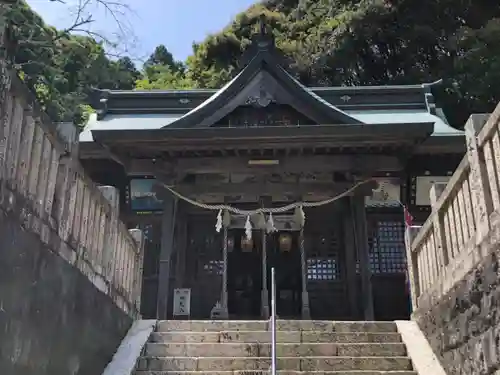 葛城神社の本殿・本堂