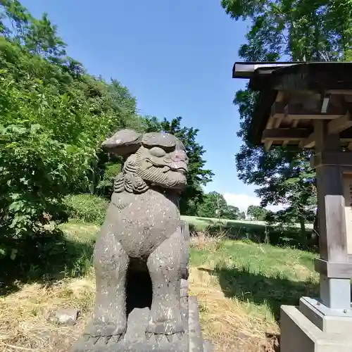 獅子内神社の狛犬