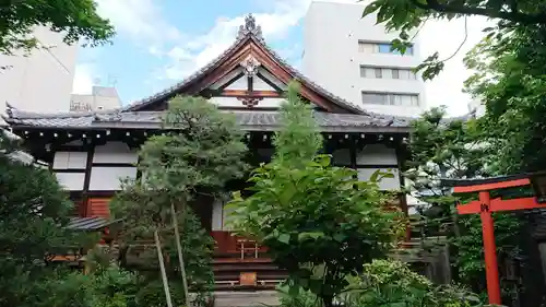 宝蔵寺の本殿・本堂