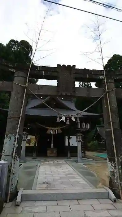 佐俣阿蘇神社の鳥居