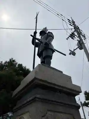 豊国神社の像