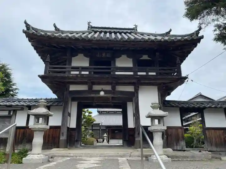 地安寺の{uncategorized: "未分類", other: "その他", undefined: "問題あり", building: "その他建物", grave: "お墓", sacred_gate: "鳥居", guardian: "狛犬", statue: "像", buddha: "仏像", history: "歴史", nature: "自然", garden: "庭園", animal: "動物", pagoda: "塔", temizu: "手水舎", mountain_gate: "山門・神門", sanctuary: "本殿・本堂", subordinate: "末社・摂社", art: "芸術", scenery: "景色", jizo: "地蔵", ema: "絵馬", goshuin: "御朱印", omikuji: "おみくじ", items: "授与品その他", amulet: "お守り", goshuincho: "御朱印帳", eats: "食事", festival: "お祭り", votive_dance: "神楽", shichigosan: "七五三参", wedding: "結婚式", experience: "体験その他", initially: "初詣", around: "周辺", anti_infection: "感染症対策"}