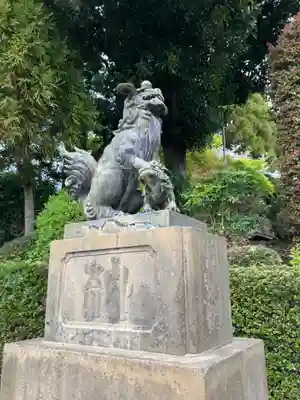 池辺杉山神社の狛犬