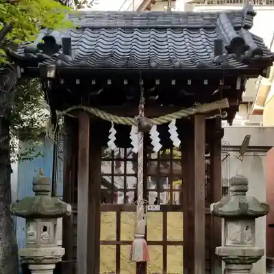 石井神社の本殿・本堂