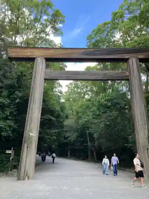 熱田神宮の鳥居
