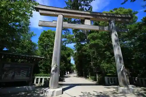 寒川神社の鳥居