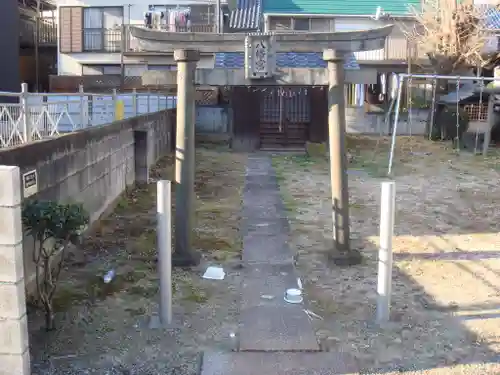 八幡神社の鳥居