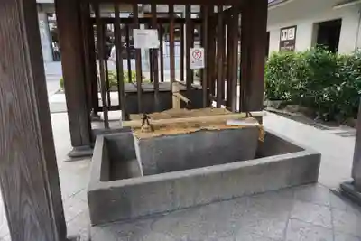 大谷本廟の手水舎