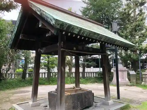 千束稲荷神社の手水舎