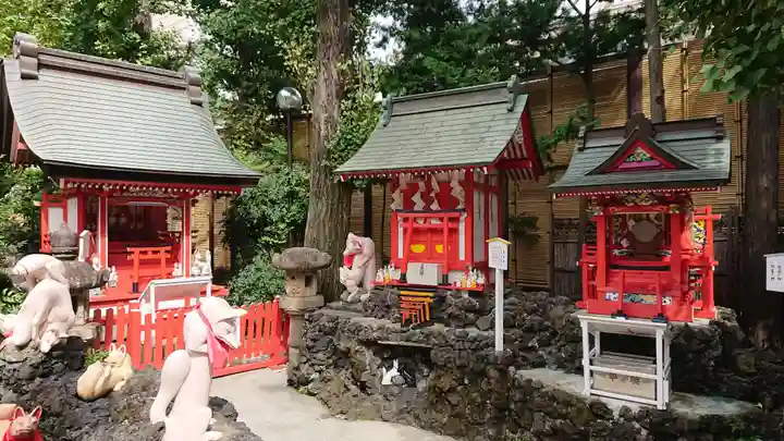 京濱伏見稲荷神社の末社・摂社