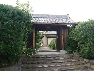 浄楽寺の山門