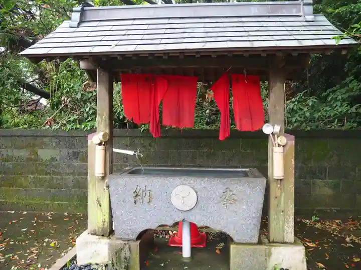 諸磯神明社の手水舎