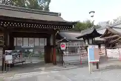 平野神社の山門