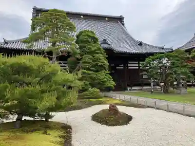 寛慶寺の庭園