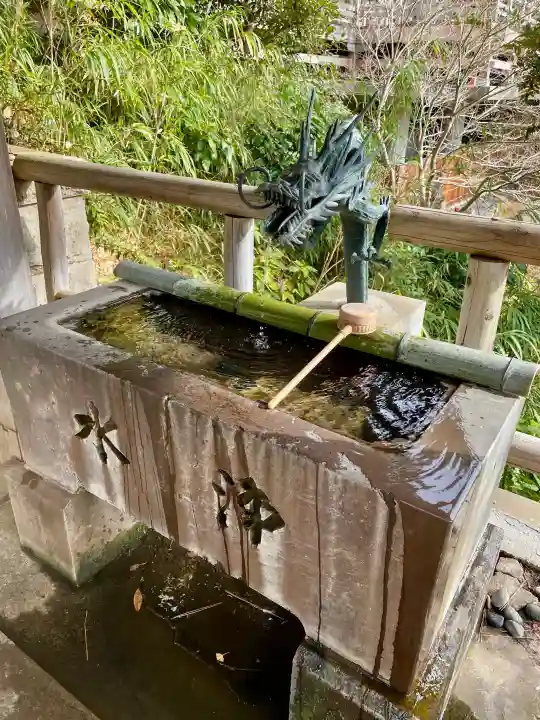 明王院(満願寺別院)の{uncategorized: "未分類", other: "その他", undefined: "問題あり", building: "その他建物", grave: "お墓", sacred_gate: "鳥居", guardian: "狛犬", statue: "像", buddha: "仏像", history: "歴史", nature: "自然", garden: "庭園", animal: "動物", pagoda: "塔", temizu: "手水舎", mountain_gate: "山門・神門", sanctuary: "本殿・本堂", subordinate: "末社・摂社", art: "芸術", scenery: "景色", jizo: "地蔵", ema: "絵馬", goshuin: "御朱印", omikuji: "おみくじ", items: "授与品その他", amulet: "お守り", goshuincho: "御朱印帳", eats: "食事", festival: "お祭り", votive_dance: "神楽", shichigosan: "七五三参", wedding: "結婚式", experience: "体験その他", initially: "初詣", around: "周辺", anti_infection: "感染症対策"}