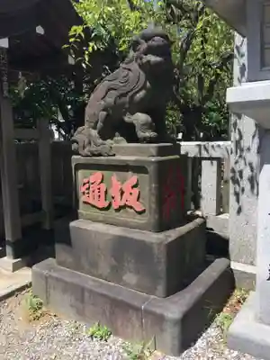 牛天神北野神社の狛犬