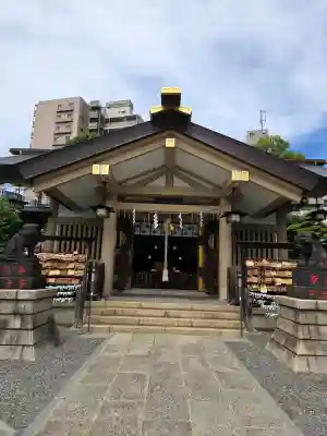 天祖諏訪神社の{uncategorized: "未分類", other: "その他", undefined: "問題あり", building: "その他建物", grave: "お墓", sacred_gate: "鳥居", guardian: "狛犬", statue: "像", buddha: "仏像", history: "歴史", nature: "自然", garden: "庭園", animal: "動物", pagoda: "塔", temizu: "手水舎", mountain_gate: "山門・神門", sanctuary: "本殿・本堂", subordinate: "末社・摂社", art: "芸術", scenery: "景色", jizo: "地蔵", ema: "絵馬", goshuin: "御朱印", omikuji: "おみくじ", items: "授与品その他", amulet: "お守り", goshuincho: "御朱印帳", eats: "食事", festival: "お祭り", votive_dance: "神楽", shichigosan: "七五三参", wedding: "結婚式", experience: "体験その他", initially: "初詣", around: "周辺", anti_infection: "感染症対策"}