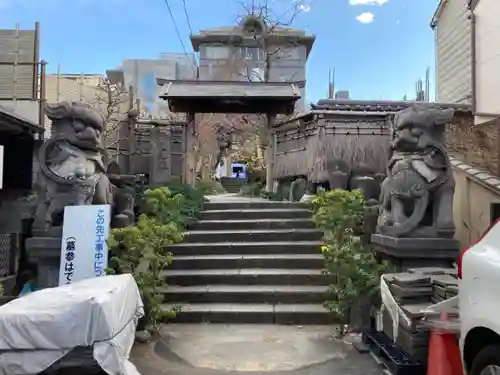 安養院の山門・神門