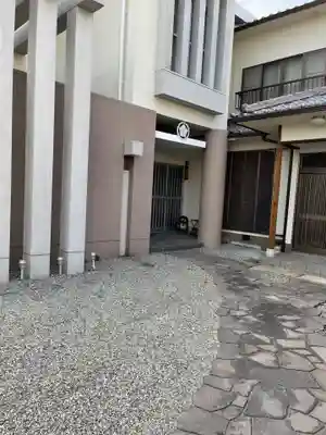 常楽寺の本殿・本堂